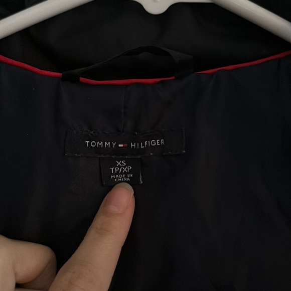 Tommy Hilfiger coat - Picture 6 of 9